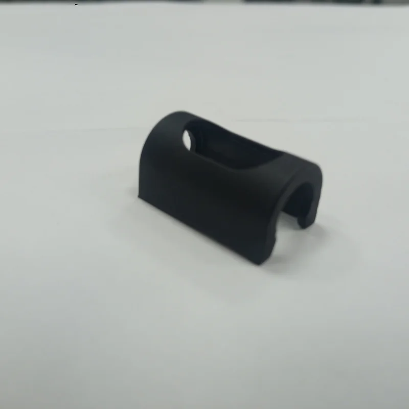 Clip para cable de alimentacion P40-V40