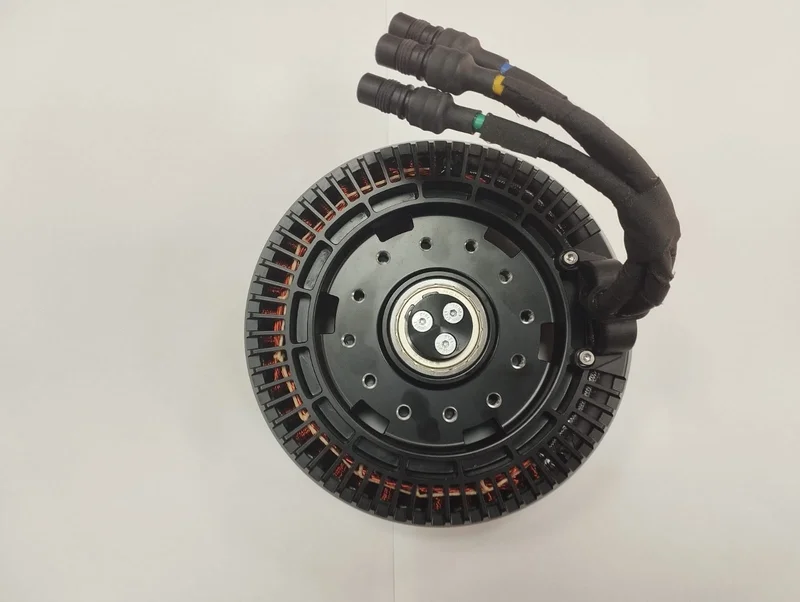 13627 Motor  V40